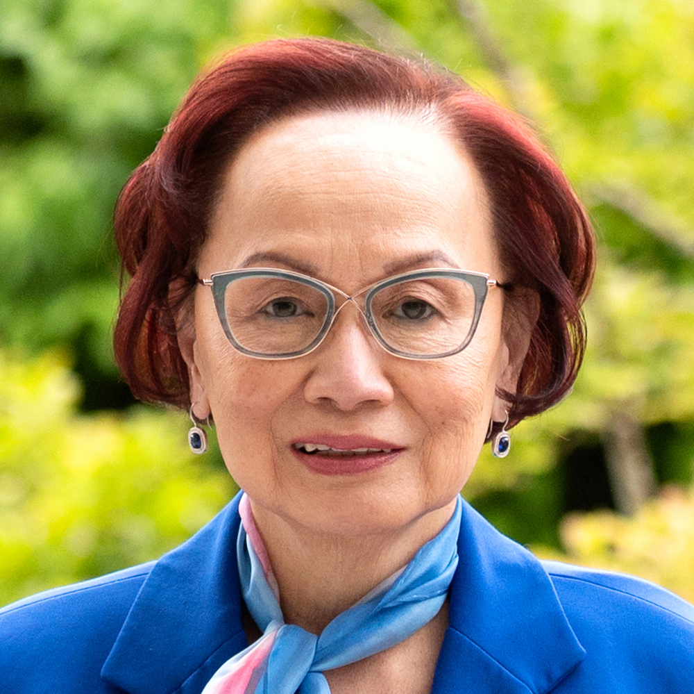 Betty Valenzuela